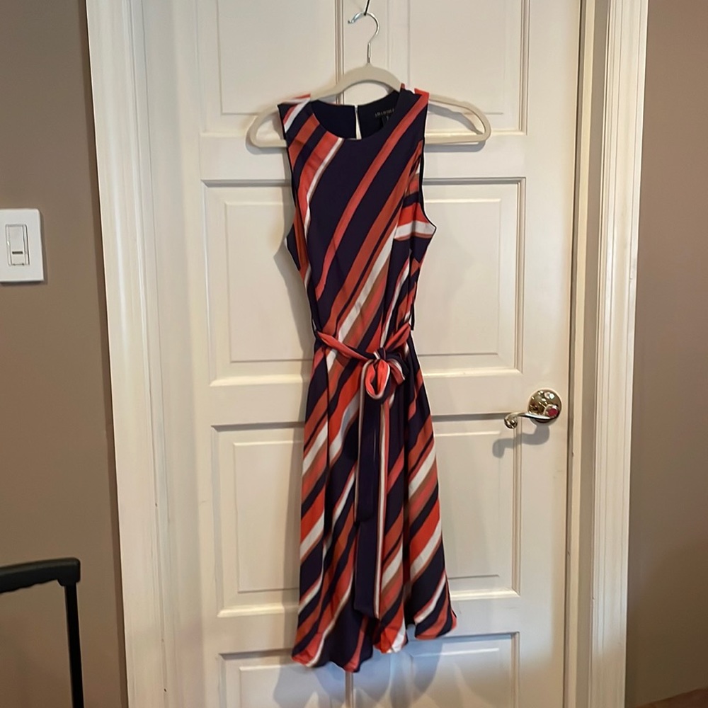 A pea in the pod maternity dress size medium versatile before & after pregnancy